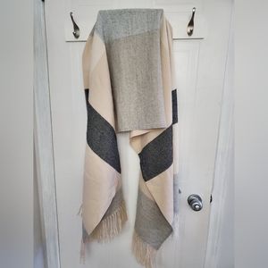 Charlie Paige scarf